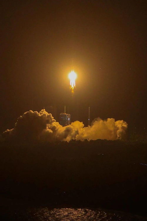 科技工作者日禮贊 天舟二號(hào)成功發(fā)射，網(wǎng)絡(luò)技術(shù)賦能航天新篇章